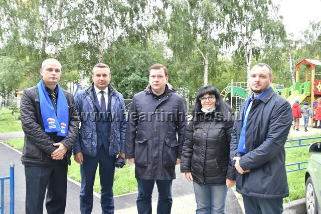 В рамках партийного проекта "Городская среда" 19.08.2020 состоялась приемка дворовой территории по улице Академика Постовского, 12А В рамках партийного проекта "Городская среда" 19.08.2020 состоялась приемка дворовой территории по улице Академика Постовского, 12А