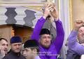 Чашка пророка Мухаммада (мир ему) доставлена в Чеченскую Республику (видео)